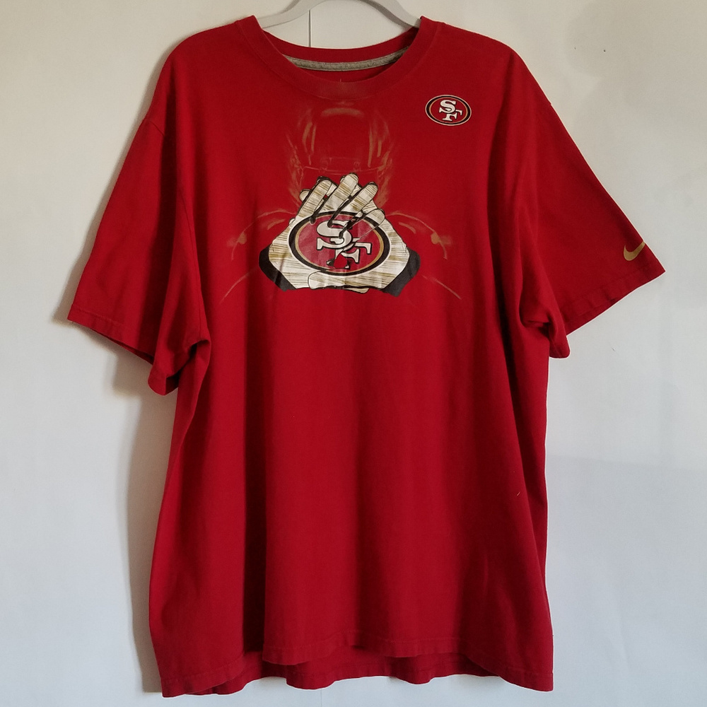 San Francisco 49ers red shirt XXL. lightly used.